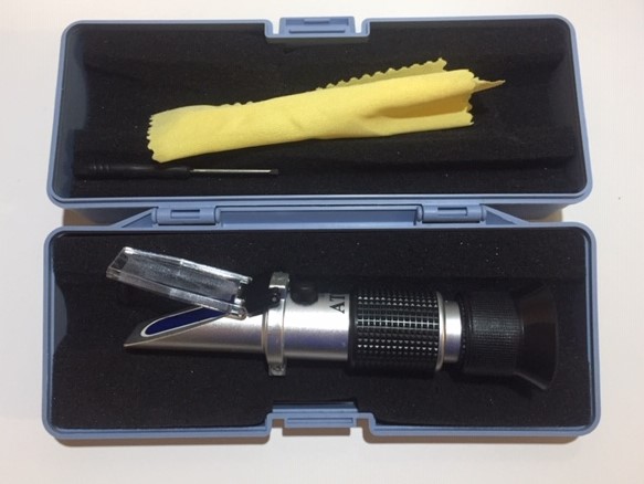 A Refractometer for measuring wort in Degrees Brix